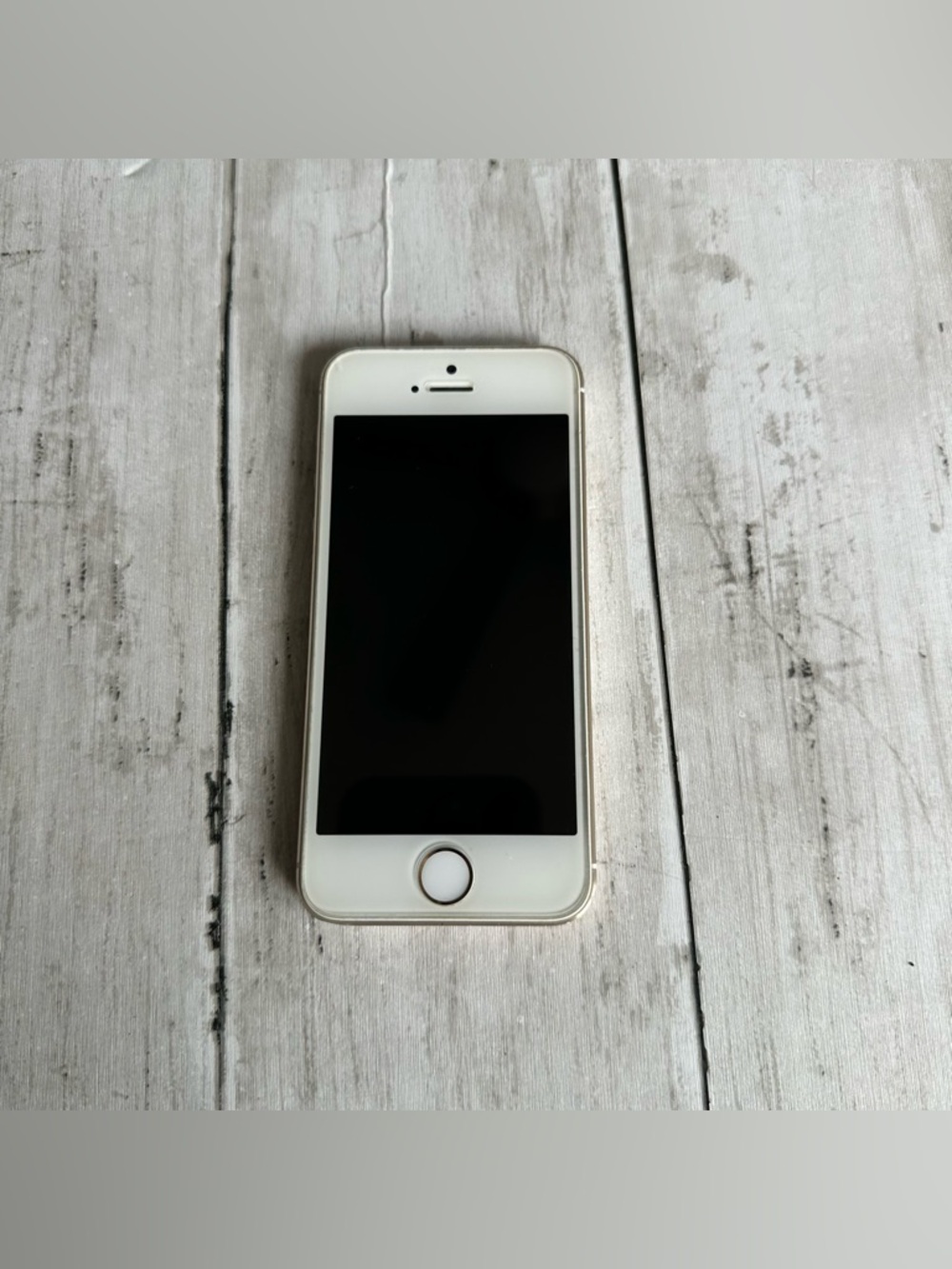 PREOWNED APPLE IPHONE 5S MODEL A1533